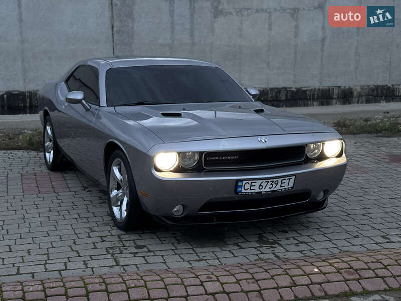 Купе Dodge Challenger 2013 в Ивано-Франковске