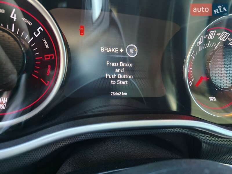 Купе Dodge Challenger 2017 в Киеве