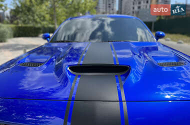 Купе Dodge Challenger 2022 в 