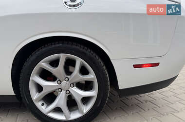 Купе Dodge Challenger 2014 в 