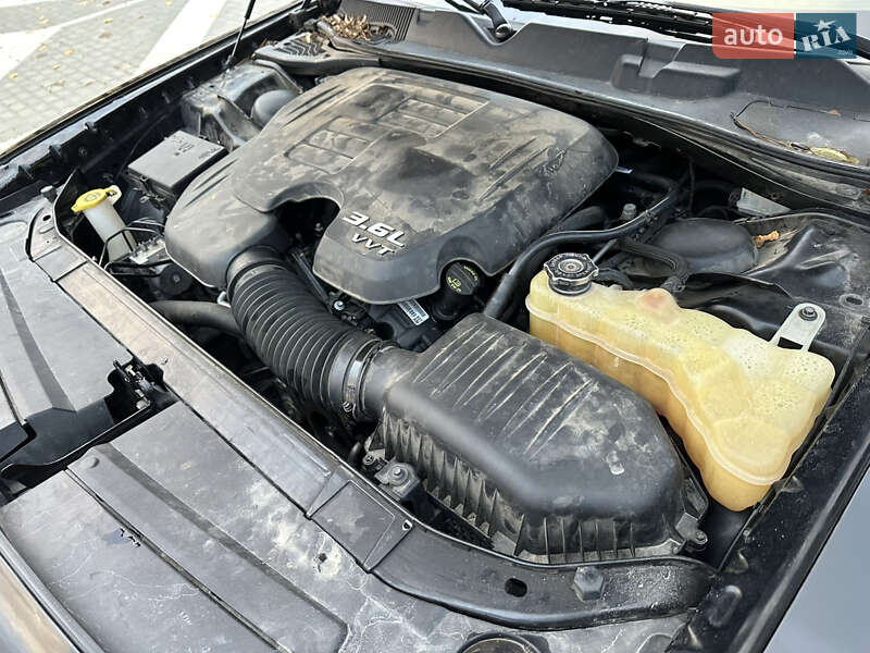 Купе Dodge Challenger 2019 в Ровно фото 32 Купе Dodge Challenger 2019 в Ровно