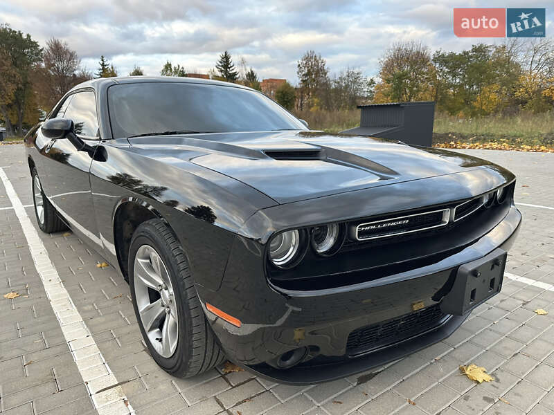 Купе Dodge Challenger 2019 в Ровно фото 10 Купе Dodge Challenger 2019 в Ровно