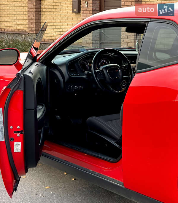 Купе Dodge Challenger 2016 в Кропивницком фото 18 Купе Dodge Challenger 2016 в Кропивницком