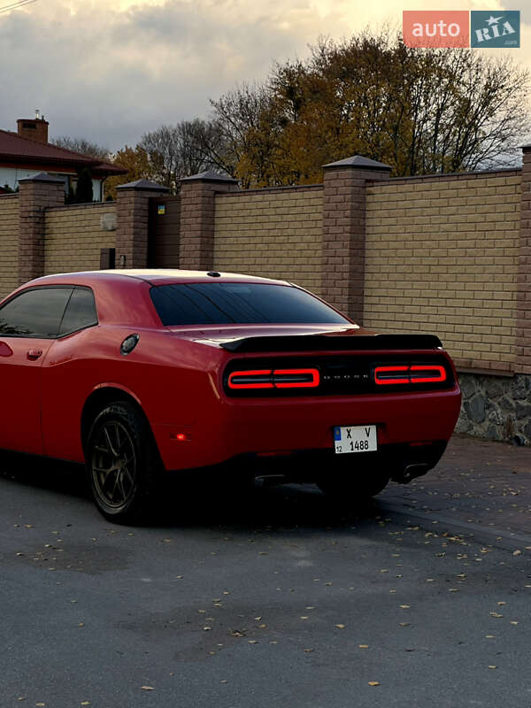 Купе Dodge Challenger 2016 в Кропивницком фото 48 Купе Dodge Challenger 2016 в Кропивницком