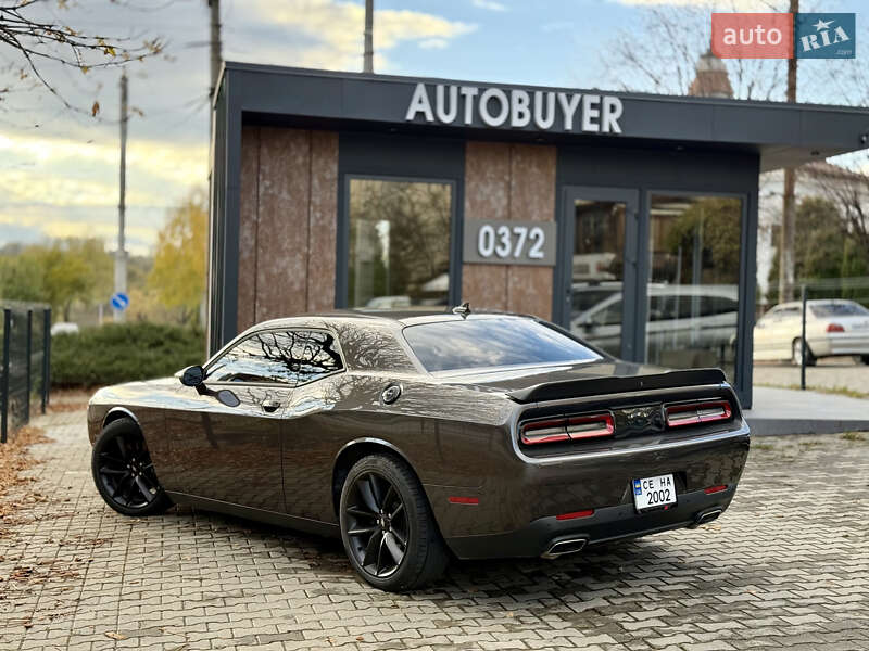 Купе Dodge Challenger 2021 в Кицмани