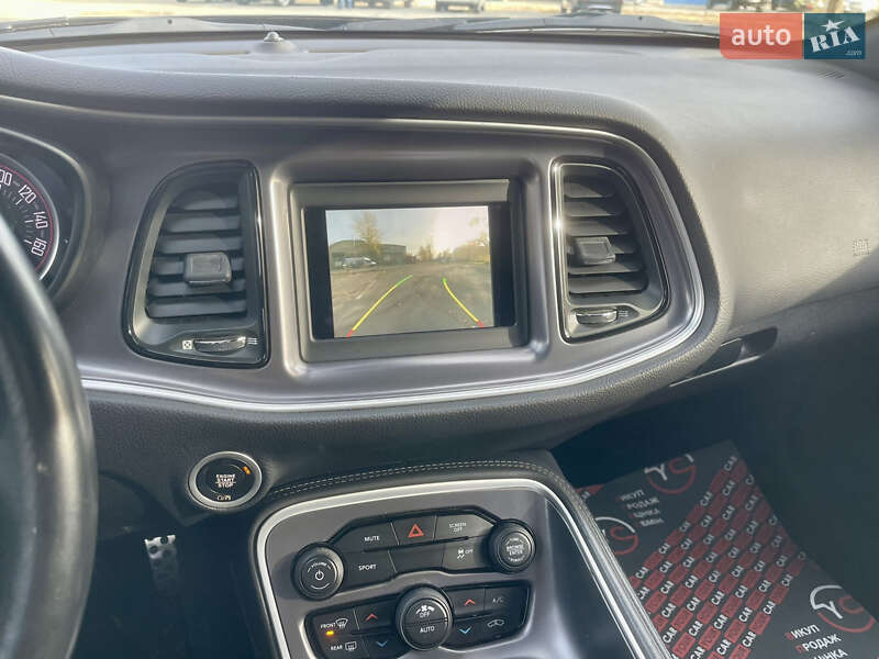 Купе Dodge Challenger 2020 в Киеве фото 27 Купе Dodge Challenger 2020 в Киеве