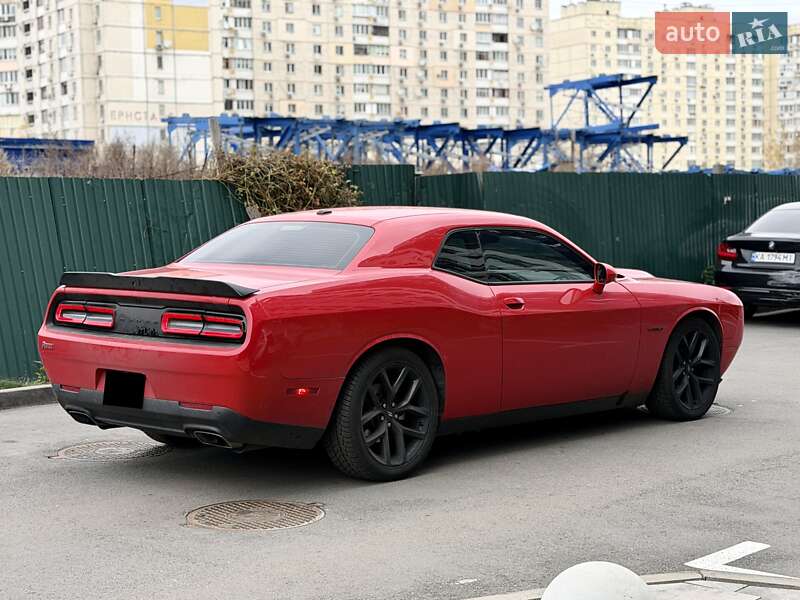 Купе Dodge Challenger 2021 в Киеве фото 7 Купе Dodge Challenger 2021 в Киеве