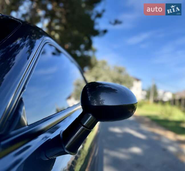 Купе Dodge Challenger 2017 в Киеве фото 15 Купе Dodge Challenger 2017 в Киеве