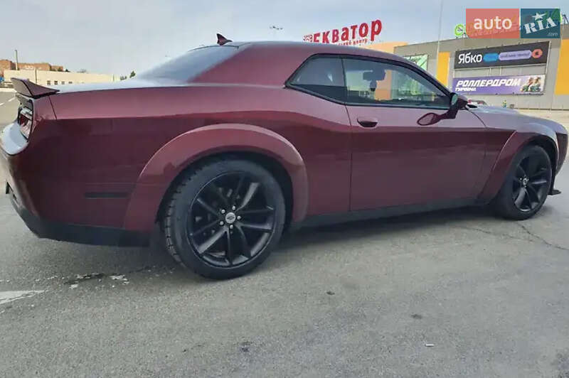 Купе Dodge Challenger 2018 в Вінниці