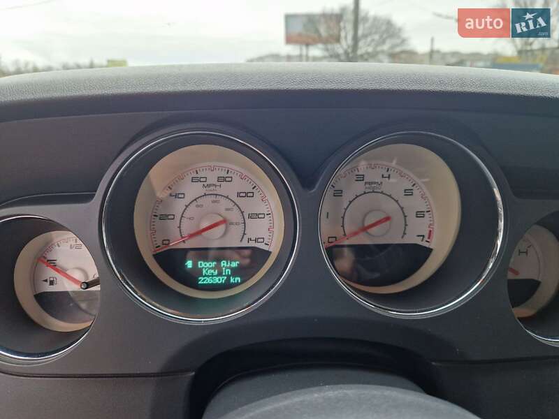 Купе Dodge Challenger 2012 в Кропивницькому фото 9 Купе Dodge Challenger 2012 в Кропивницькому