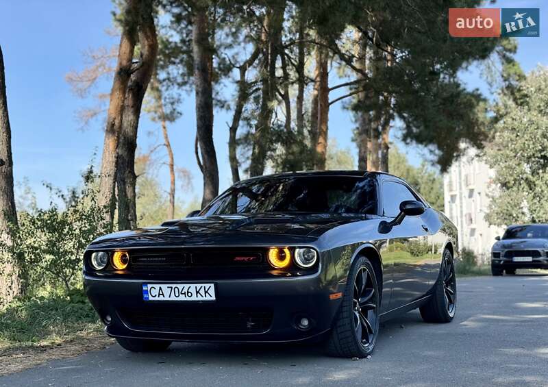 Купе Dodge Challenger 2017 в Києві фото 2 Купе Dodge Challenger 2017 в Києві