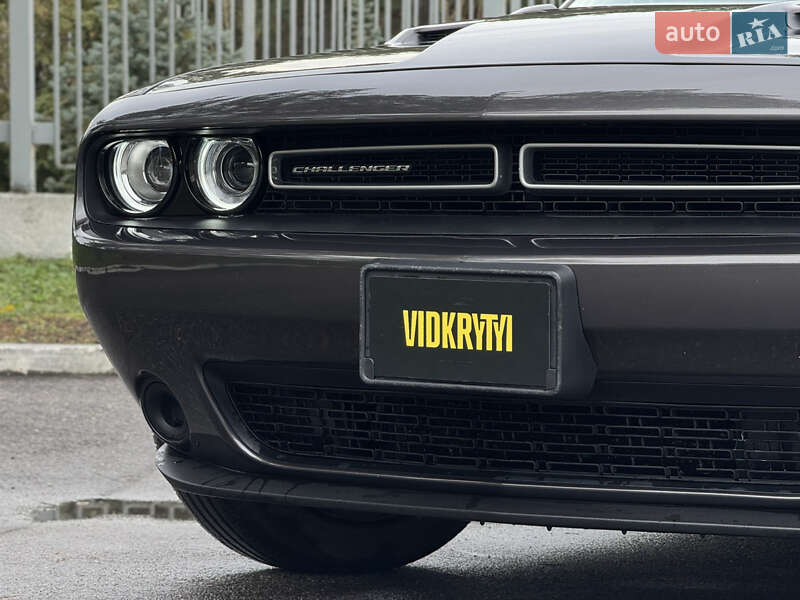 Купе Dodge Challenger 2020 в Києві фото 4 Купе Dodge Challenger 2020 в Києві