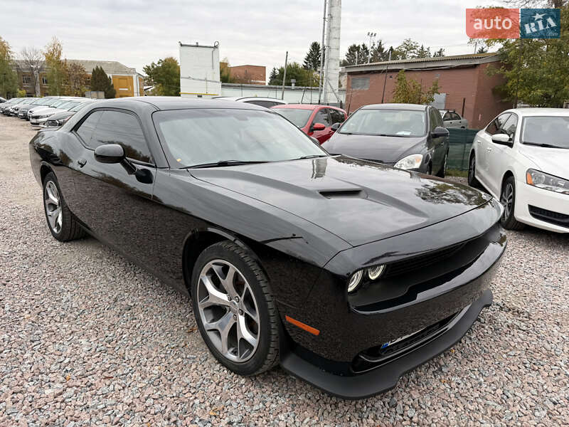Купе Dodge Challenger 2016 в Полтаве
