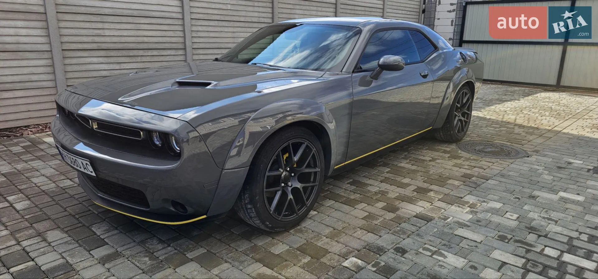 2018 Dodge Challenger - мініатюра 3