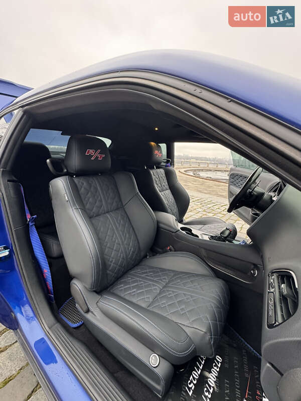 Купе Dodge Challenger 2020 в Киеве