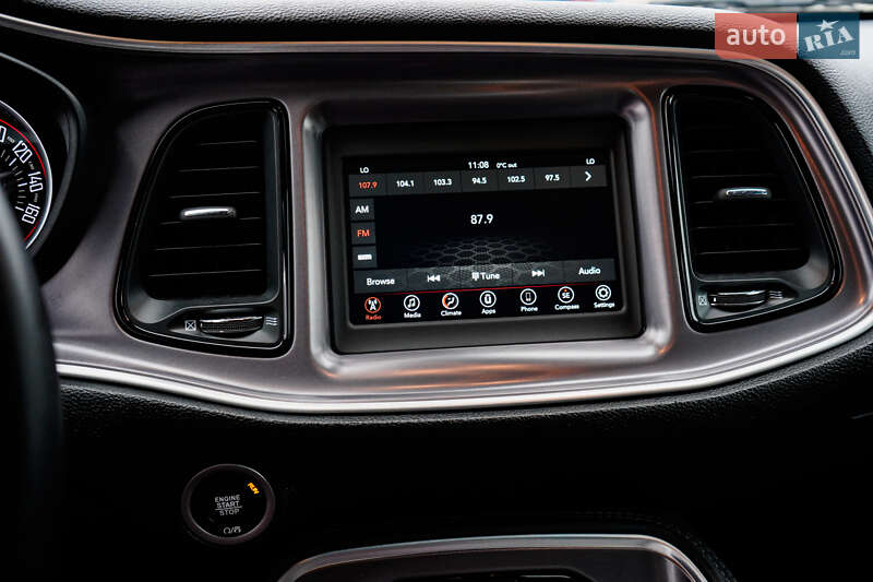 Купе Dodge Challenger 2019 в Житомире