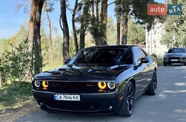 Купе Dodge Challenger 2017 в Києві