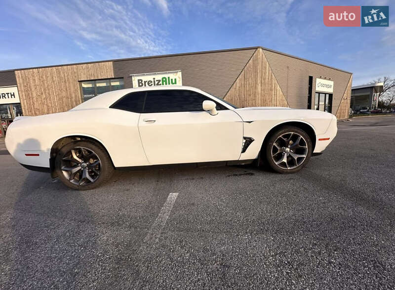 Купе Dodge Challenger 2018 в Львове фото 7 Купе Dodge Challenger 2018 в Львове