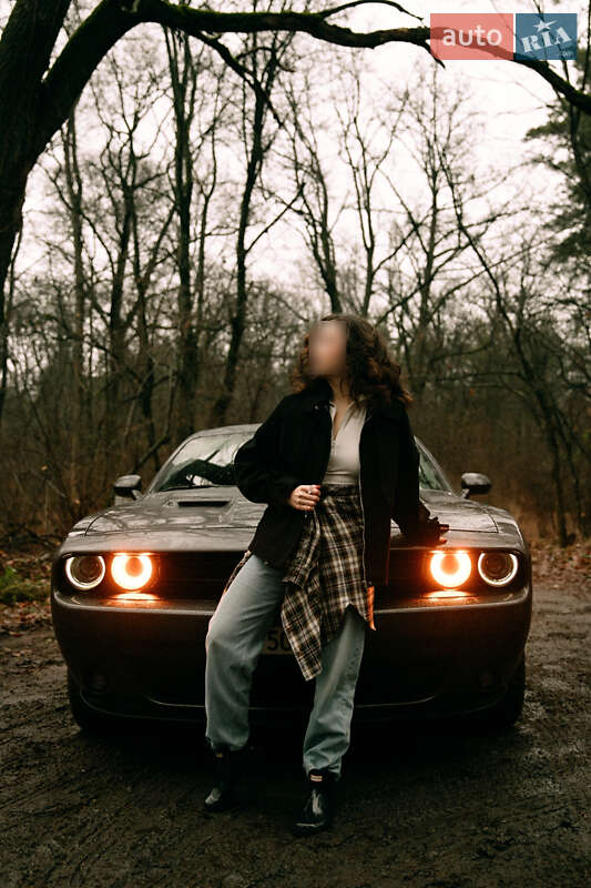 Dodge Challenger 2020