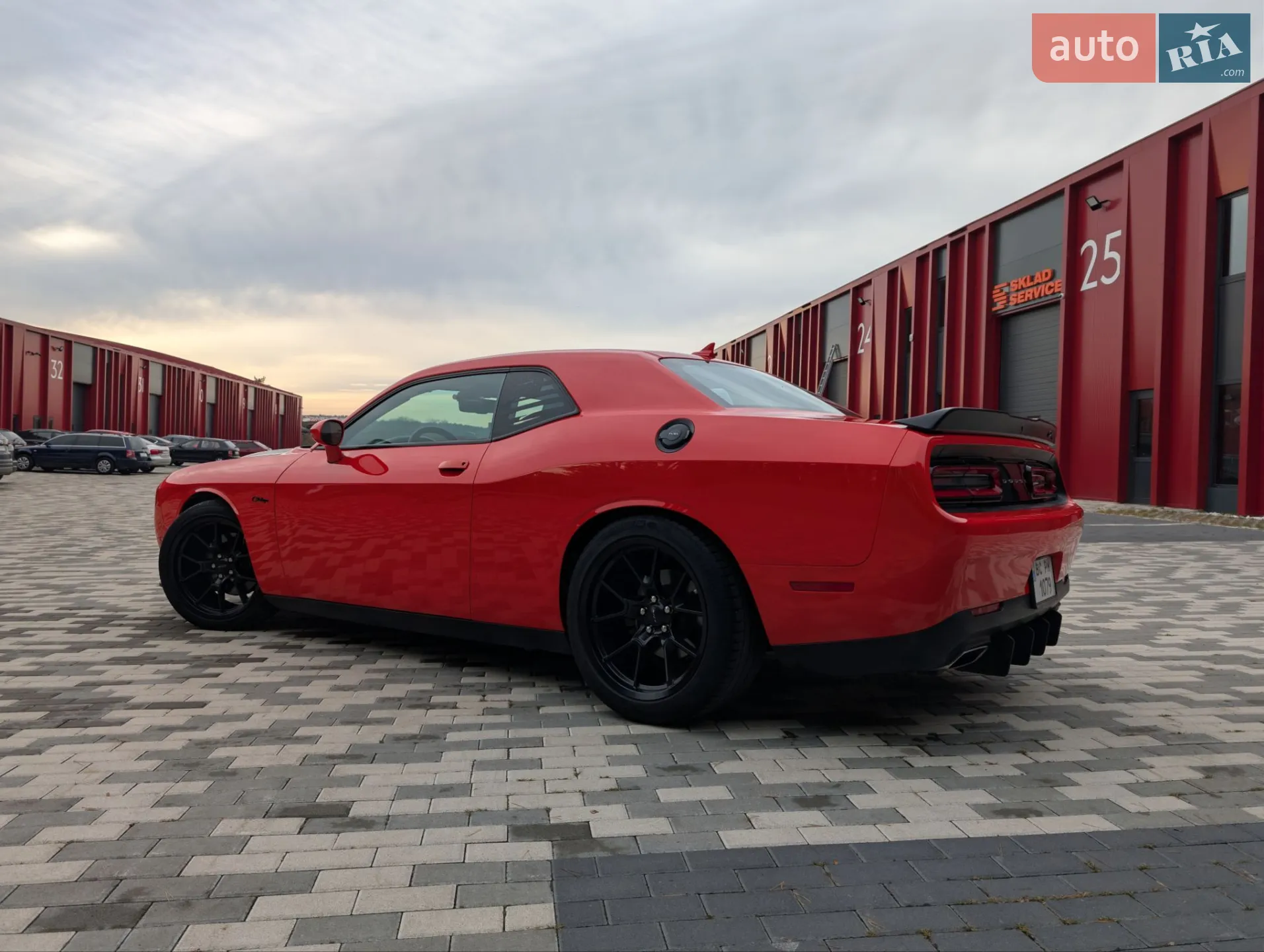 2017 Dodge Challenger - мініатюра 8