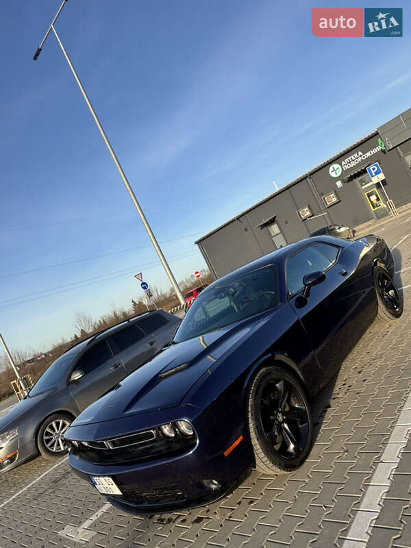 Купе Dodge Challenger 2014 в Ивано-Франковске фото 2 Купе Dodge Challenger 2014 в Ивано-Франковске