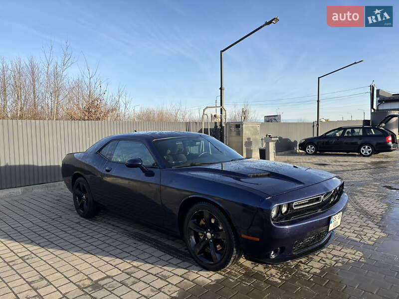 Купе Dodge Challenger 2014 в Ивано-Франковске фото 5 Купе Dodge Challenger 2014 в Ивано-Франковске