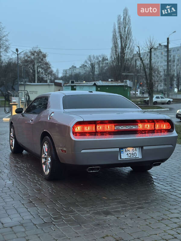 Купе Dodge Challenger 2014 в Харкові