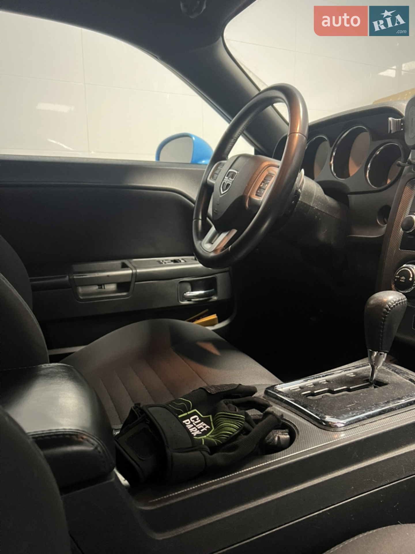 2012 Dodge Challenger - мініатюра 13