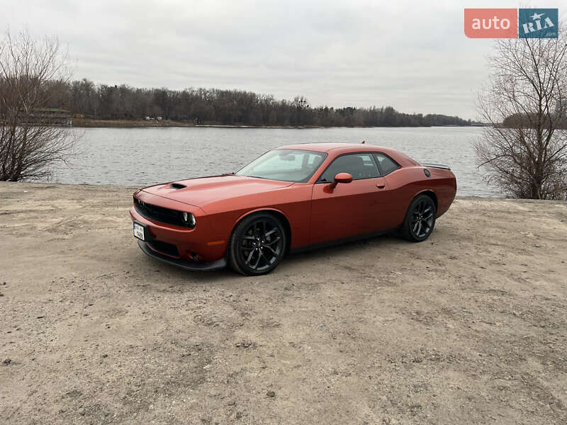 Купе Dodge Challenger 2022 в Киеве