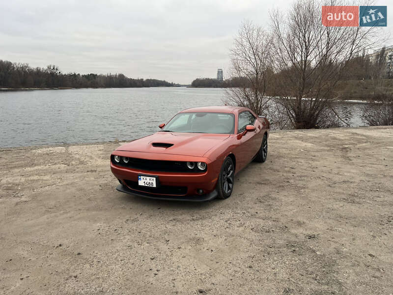 Купе Dodge Challenger 2022 в Киеве