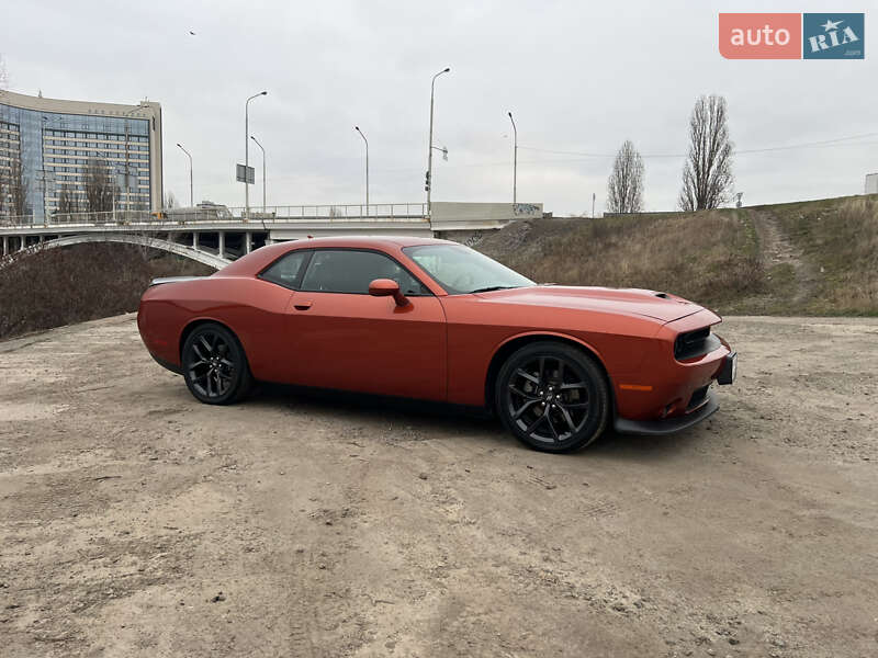Купе Dodge Challenger 2022 в Киеве