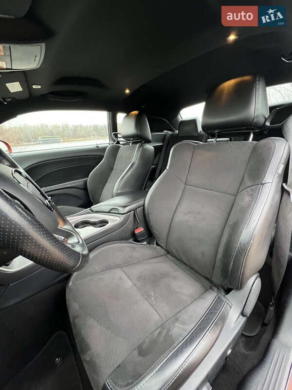 Купе Dodge Challenger 2022 в Киеве