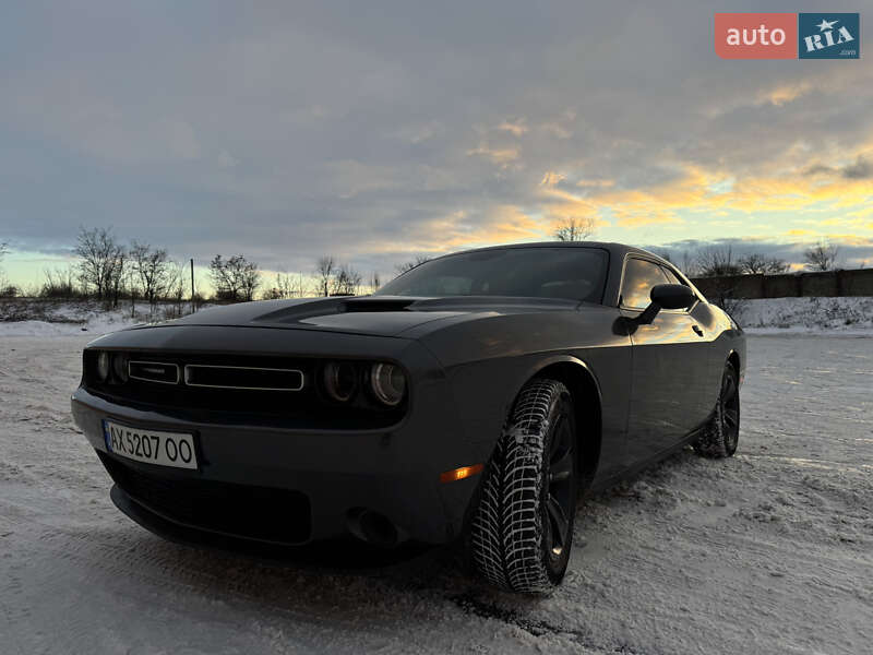 Купе Dodge Challenger 2020 в Харкові фото 50 Купе Dodge Challenger 2020 в Харкові