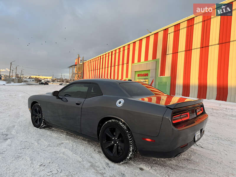 Купе Dodge Challenger 2020 в Харкові фото 38 Купе Dodge Challenger 2020 в Харкові