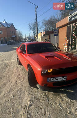 Купе Dodge Challenger 2016 в Киеве
