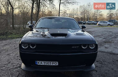 Купе Dodge Challenger 2016 в Киеве