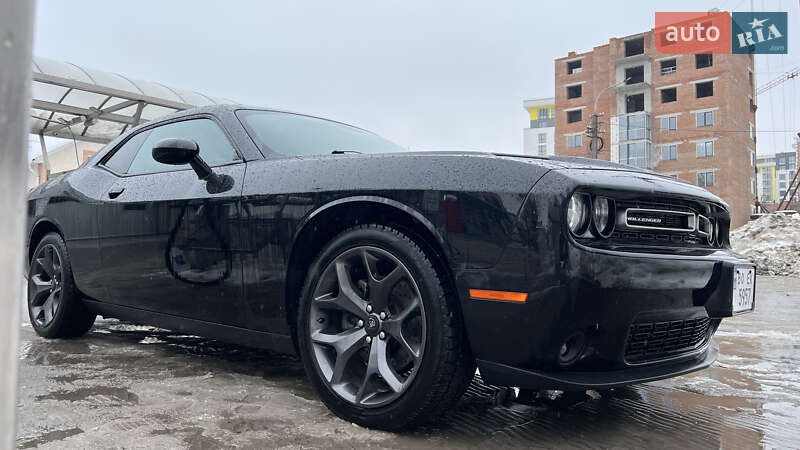 Купе Dodge Challenger 2018 в Тернополі фото 15 Купе Dodge Challenger 2018 в Тернополі