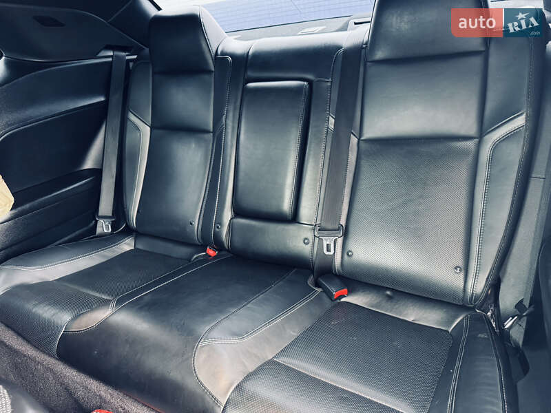 Купе Dodge Challenger 2018 в Миколаєві