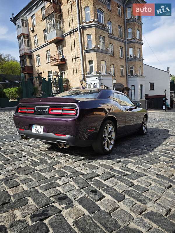 Купе Dodge Challenger 2021 в Києві