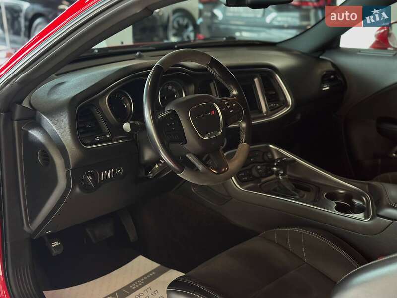 Купе Dodge Challenger 2016 в Львове фото 11 Купе Dodge Challenger 2016 в Львове