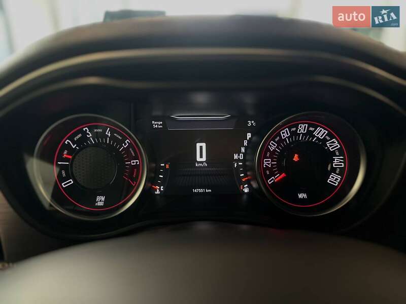 Купе Dodge Challenger 2016 в Львове фото 16 Купе Dodge Challenger 2016 в Львове