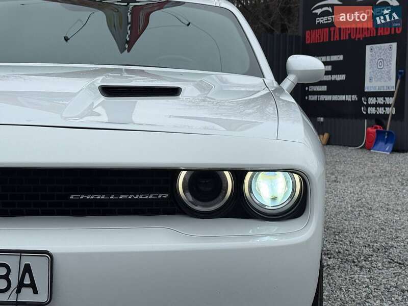 Купе Dodge Challenger 2018 в Дніпрі