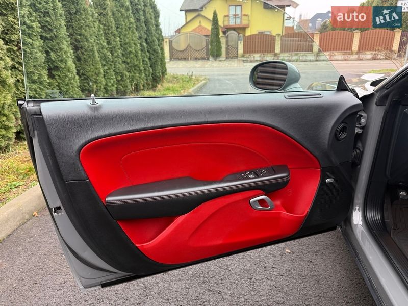 Купе Dodge Challenger 2017 в Киеве