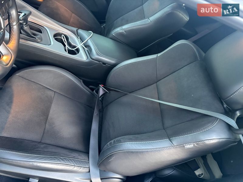 Купе Dodge Challenger 2023 в Львові