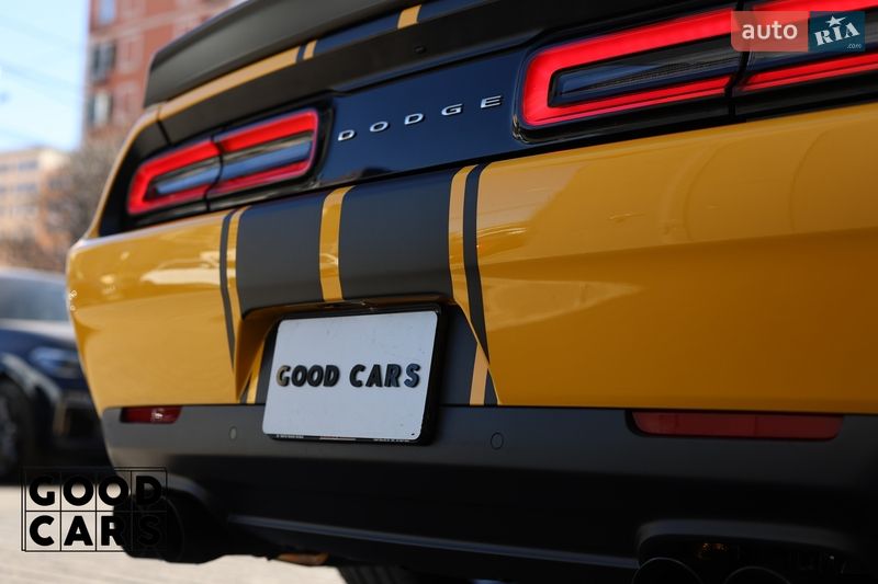 Купе Dodge Challenger 2017 в Одессе