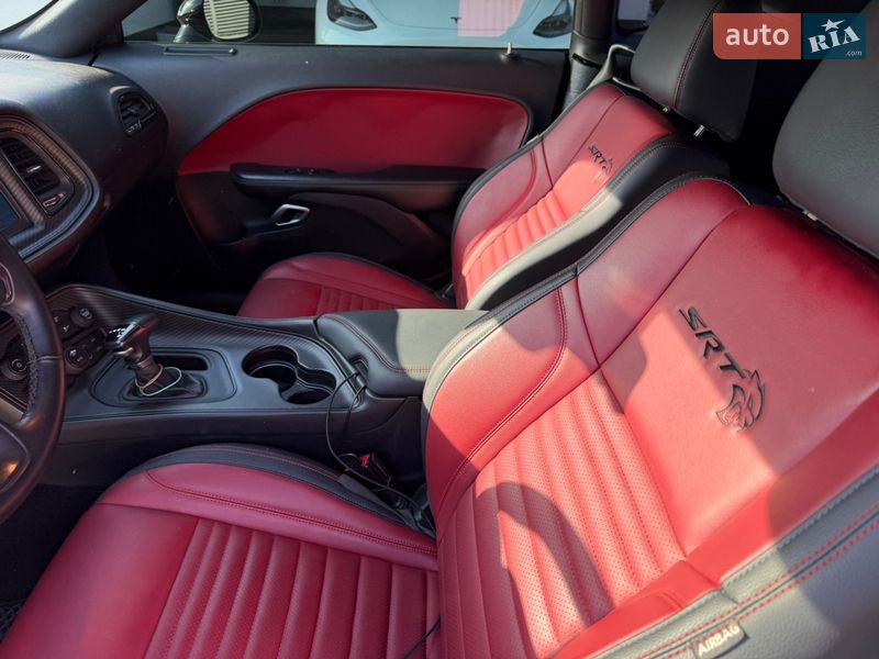 Купе Dodge Challenger 2017 в Ивано-Франковске