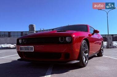 Купе Dodge Challenger 2016 в Києві