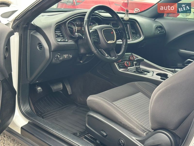 Купе Dodge Challenger 2018 в Белой Церкви фото 16 Купе Dodge Challenger 2018 в Белой Церкви