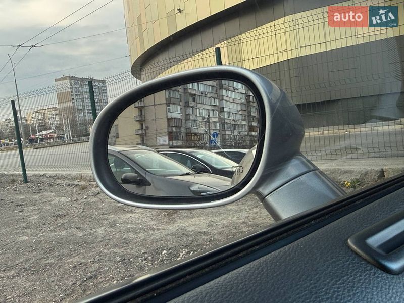 Купе Dodge Challenger 2018 в Києві фото 17 Купе Dodge Challenger 2018 в Києві