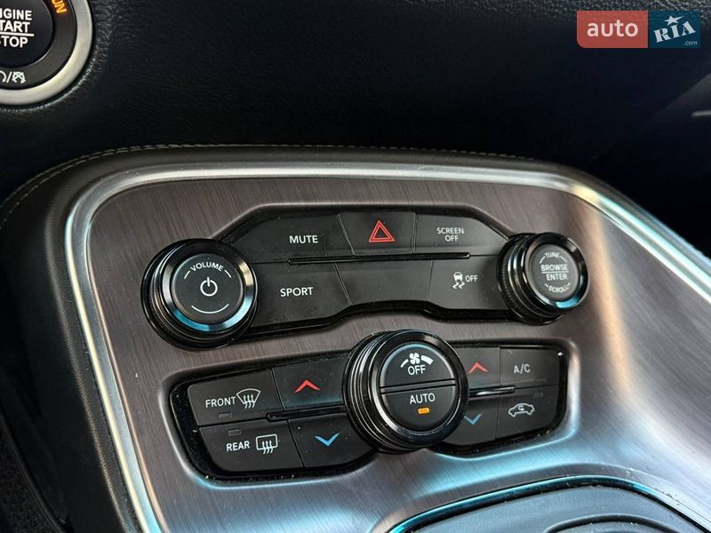Купе Dodge Challenger 2018 в Києві фото 20 Купе Dodge Challenger 2018 в Києві